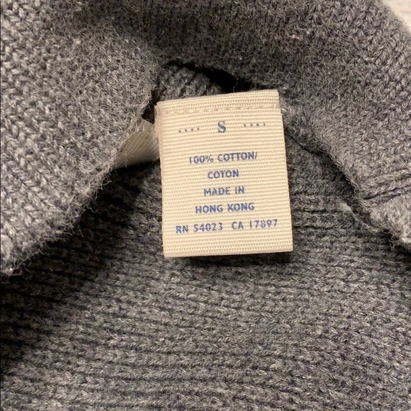 Old Navy Grey with White Stripe Crewneck Sweater - Picture 6 of 6